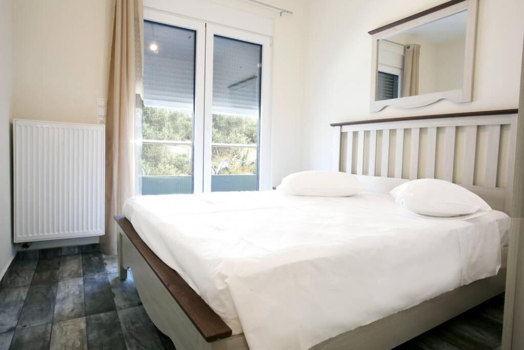 Kamares Apts - Antonis Cozy Maisonette Chrissi Akti Chania Exterior foto